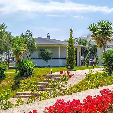 Azalia Garden 4* Sidé