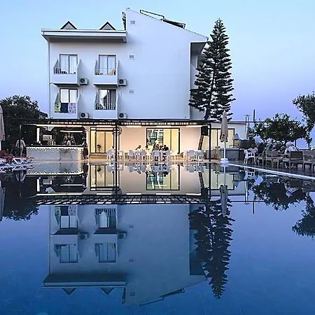 Hotel Azalia Garden