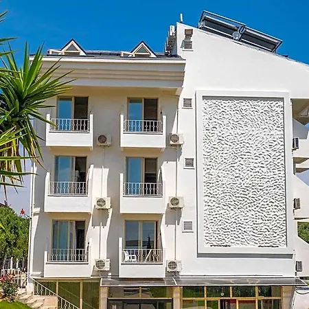 Hotel Azalia Garden