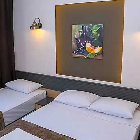 Azalia Garden Hotel